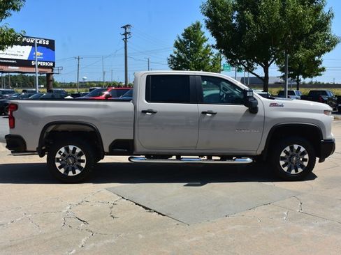 New 2026 Chevrolet Silverado 2500 Custom w/ Custom Value Package AWD/4WD image 4