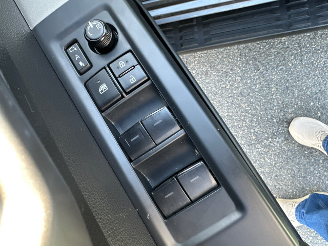 Used 2026 Toyota Sequoia SR5 AWD/4WD image 31