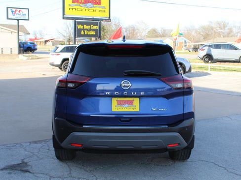 Used 2021 Nissan Rogue SL image 6