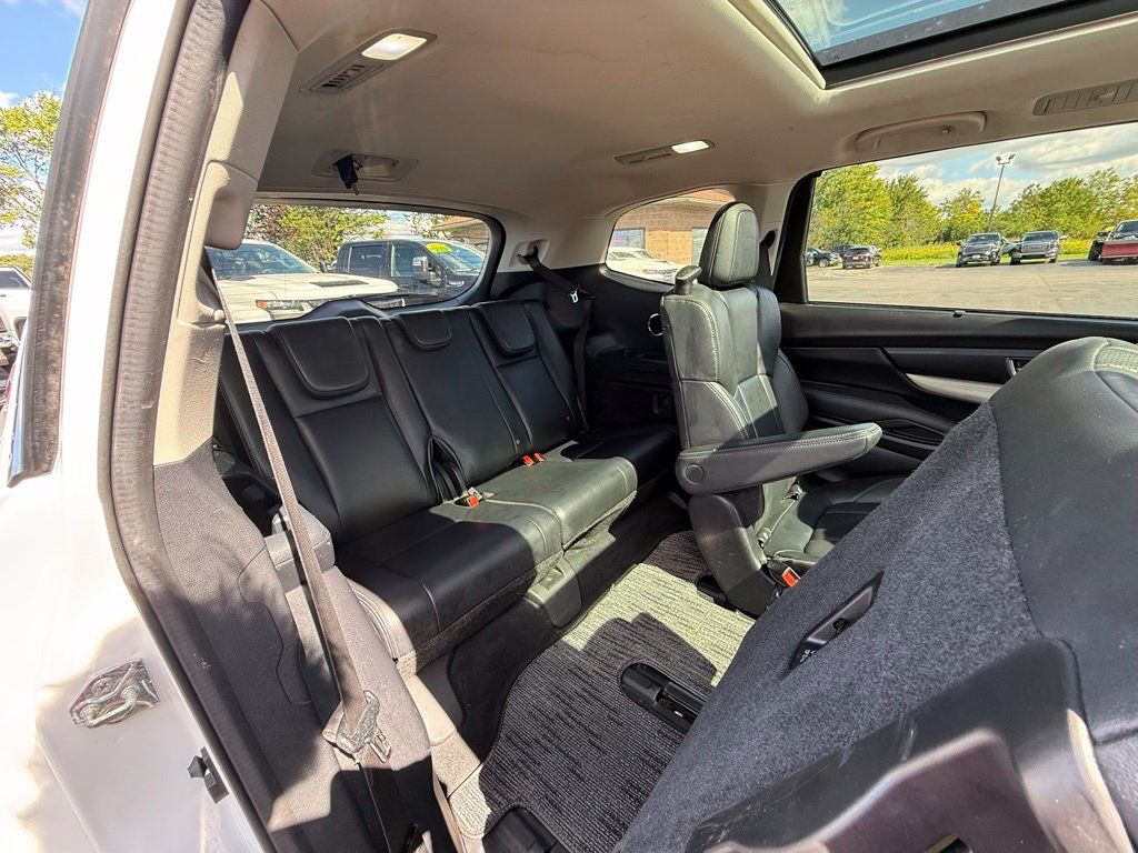 Used 2020 Subaru Ascent Limited w/ Technology Package AWD/4WD image 17