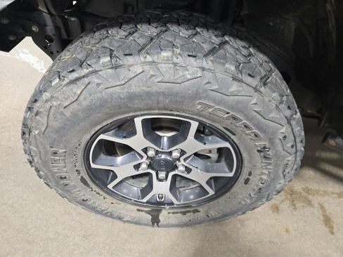 Used 2020 Jeep Wrangler Unlimited Rubicon AWD/4WD image 11
