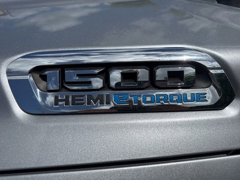 Used 2022 RAM 1500 Laramie image 7