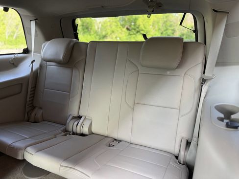 Used 2015 GMC Yukon Denali w/ Touring Package AWD/4WD image 21