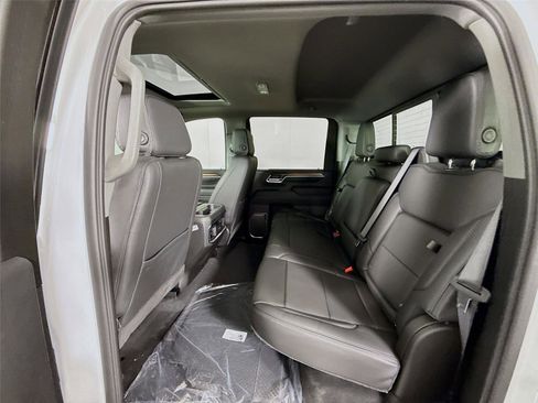 New 2026 GMC Sierra 3500 Denali w/ Denali Reserve Package image 20