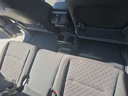 New 2026 Jeep Gladiator Mojave image 12