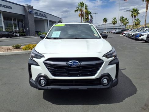 Certified 2025 Subaru Outback Premium image 9