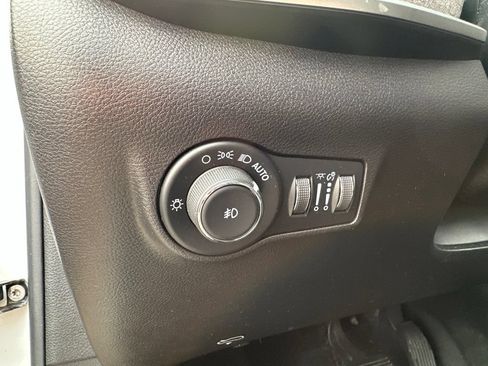 Used 2022 Jeep Compass Latitude w/ Convenience Group AWD/4WD image 45