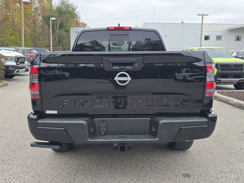 New 2026 Nissan Frontier SV image 7