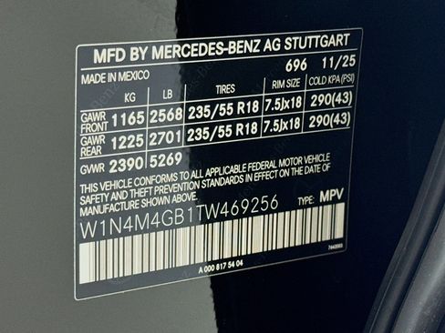 New 2026 Mercedes-Benz GLB 250 image 25