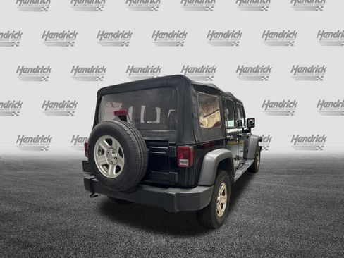 Used 2017 Jeep Wrangler Unlimited Sport w/ Connectivity Group AWD/4WD image 11