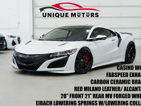 Used 2017 Acura NSX image 1
