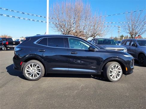 New 2025 Buick Envision Avenir image 4
