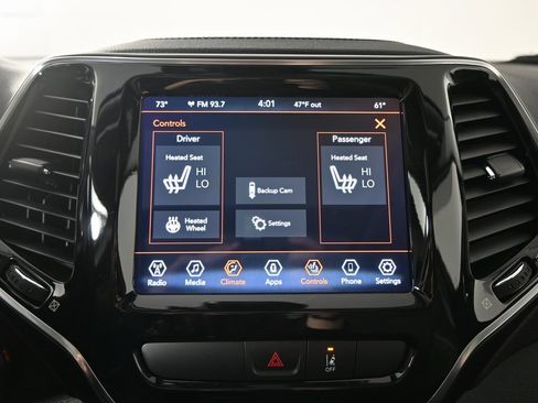 Used 2022 Jeep Cherokee Limited image 29