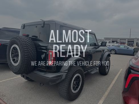 Used 2023 Ford Bronco Badlands AWD/4WD image 4