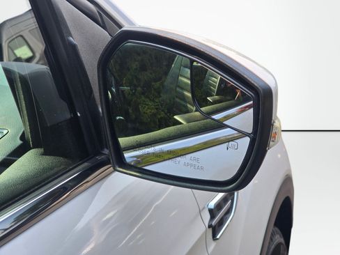 Used 2018 Ford Escape Titanium AWD/4WD image 30
