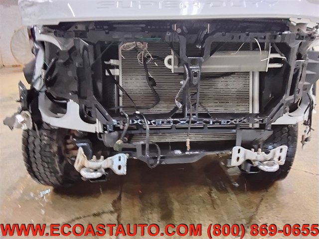 Used 2022 Ford F350 XLT w/ XLT Premium Package AWD/4WD image 17