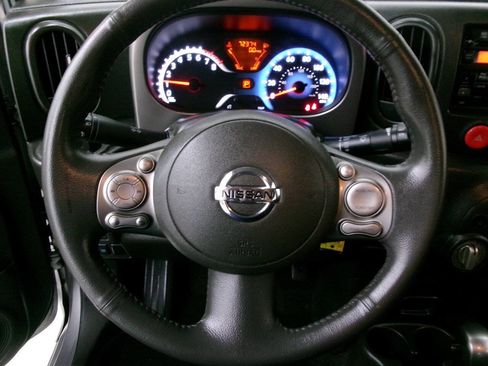 Used 2010 Nissan Cube 1.8 S w/ Interior Illumination Pkg FWD image 29
