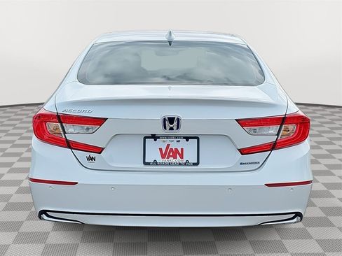 Used 2022 Honda Accord EX-L image 6
