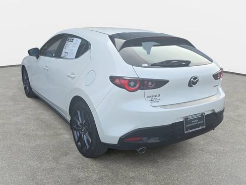 Used 2023 MAZDA MAZDA3 s FWD image 7