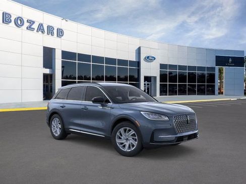 New 2026 Lincoln Corsair Premiere image 7