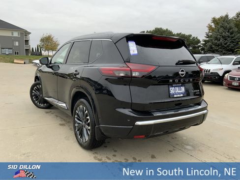 New 2026 Nissan Rogue Platinum w/ Platinum Premium Package image 3