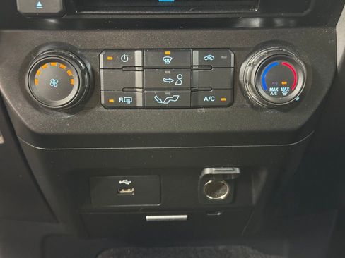 Used 2016 Ford F150 XLT w/ Equipment Group 301A Mid image 35