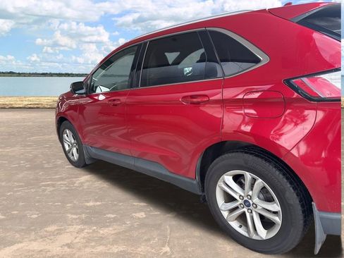 Used 2020 Ford Edge SEL w/ Convenience Package FWD image 5