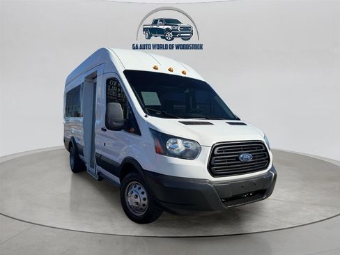 Used 2019 Ford Transit 350 XL image 9