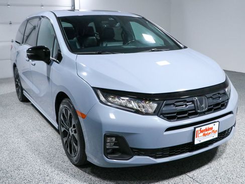 Used 2025 Honda Odyssey Sport-L image 5