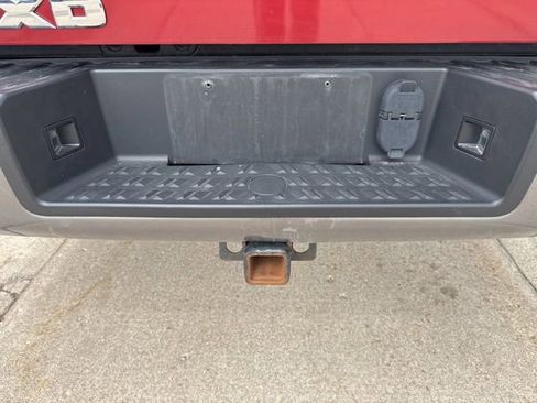 Used 2016 Nissan Titan Platinum Reserve AWD/4WD image 16