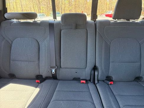 Used 2022 RAM 1500 Big Horn AWD/4WD image 18