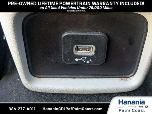 Used 2021 Jeep Compass Latitude FWD image 14