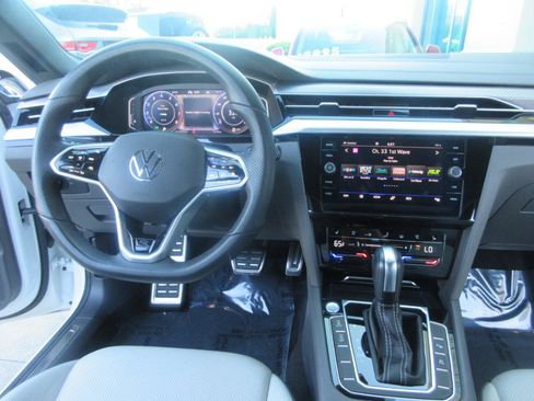 Used 2023 Volkswagen Arteon SEL Premium AWD/4WD image 46