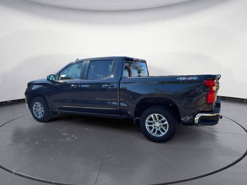 Used 2023 Chevrolet Silverado 1500 LT AWD/4WD image 5