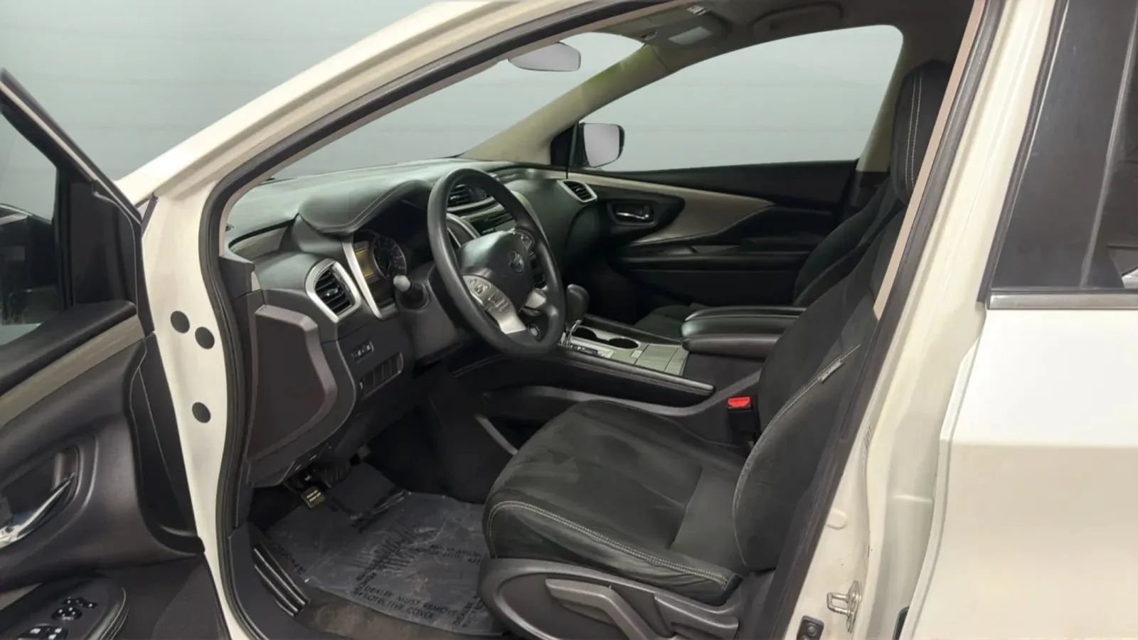 Used 2015 Nissan Murano S FWD image 20