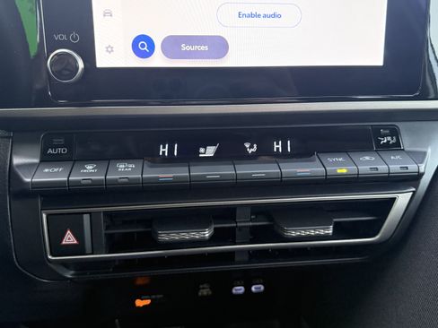 Certified 2025 Toyota Camry LE image 12