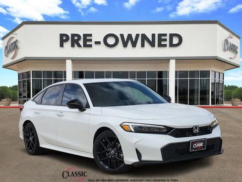 Used 2025 Honda Civic Sport image 1