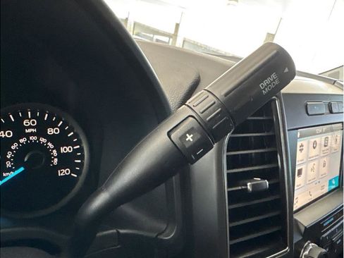 Used 2019 Ford F150 XLT image 23