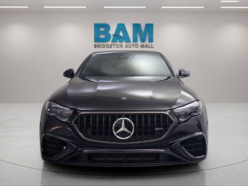 Used 2026 Mercedes-Benz E 53 AMG e 4MATIC Sedan image 2