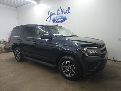 Used 2024 Ford Expedition XLT