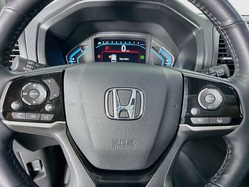 Used 2024 Honda Odyssey Elite image 16