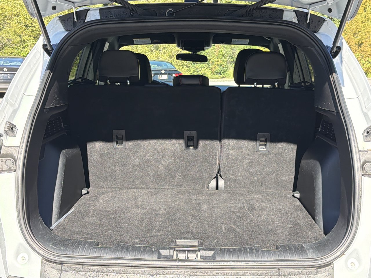 Used 2025 Ford Escape ST-Line FWD image 25