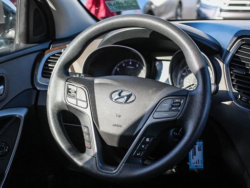 Used 2018 Hyundai Santa Fe Sport image 17