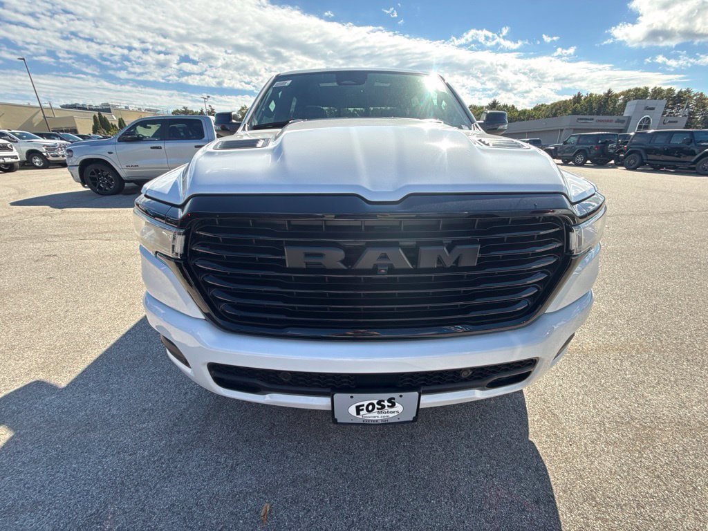 New 2027 RAM 1500 Laramie AWD/4WD image 8