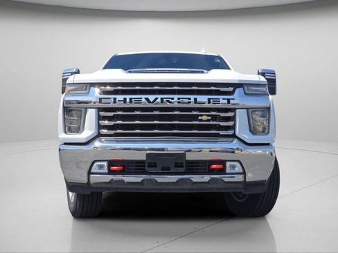 Used 2023 Chevrolet Silverado 2500 LTZ AWD/4WD image 3