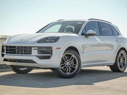 Certified 2025 Porsche Cayenne