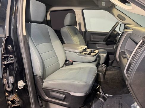 Used 2014 RAM 1500 Express w/ Black Ram 1500 Express Group AWD/4WD image 21