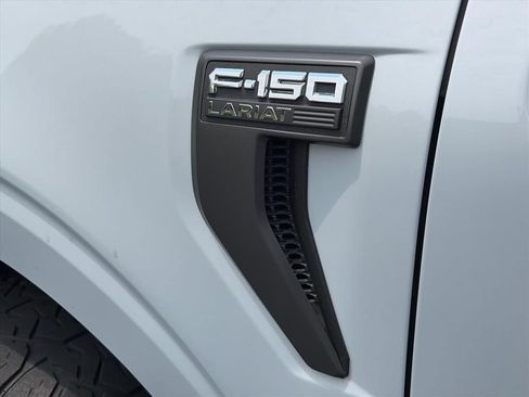 Used 2022 Ford F150 Lariat AWD/4WD image 33
