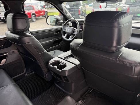Certified 2025 Toyota Tundra Limited w/ TRD Off-Road Package AWD/4WD image 20