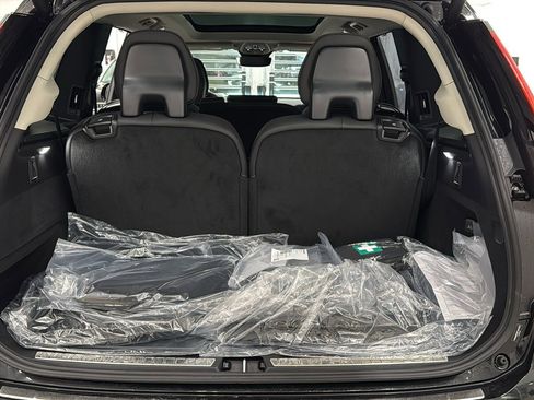 New 2026 Volvo XC90 T8 Ultra w/ Protection Package Premier AWD/4WD image 30